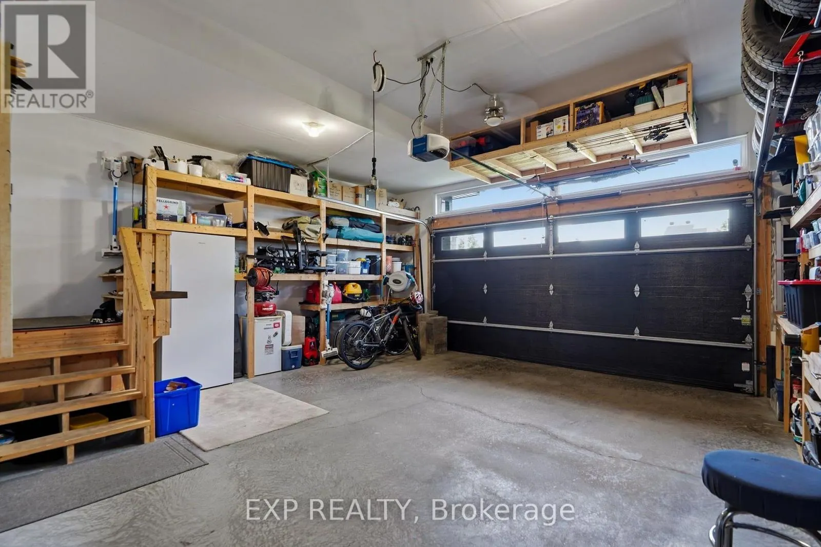 382 DORE STREET
