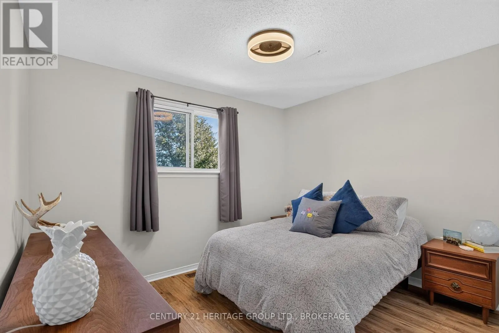 71 ROSE ABBEY DRIVE