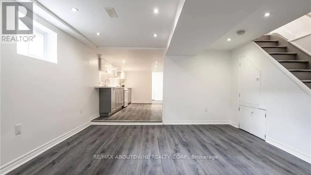 43 CROOKS STREET