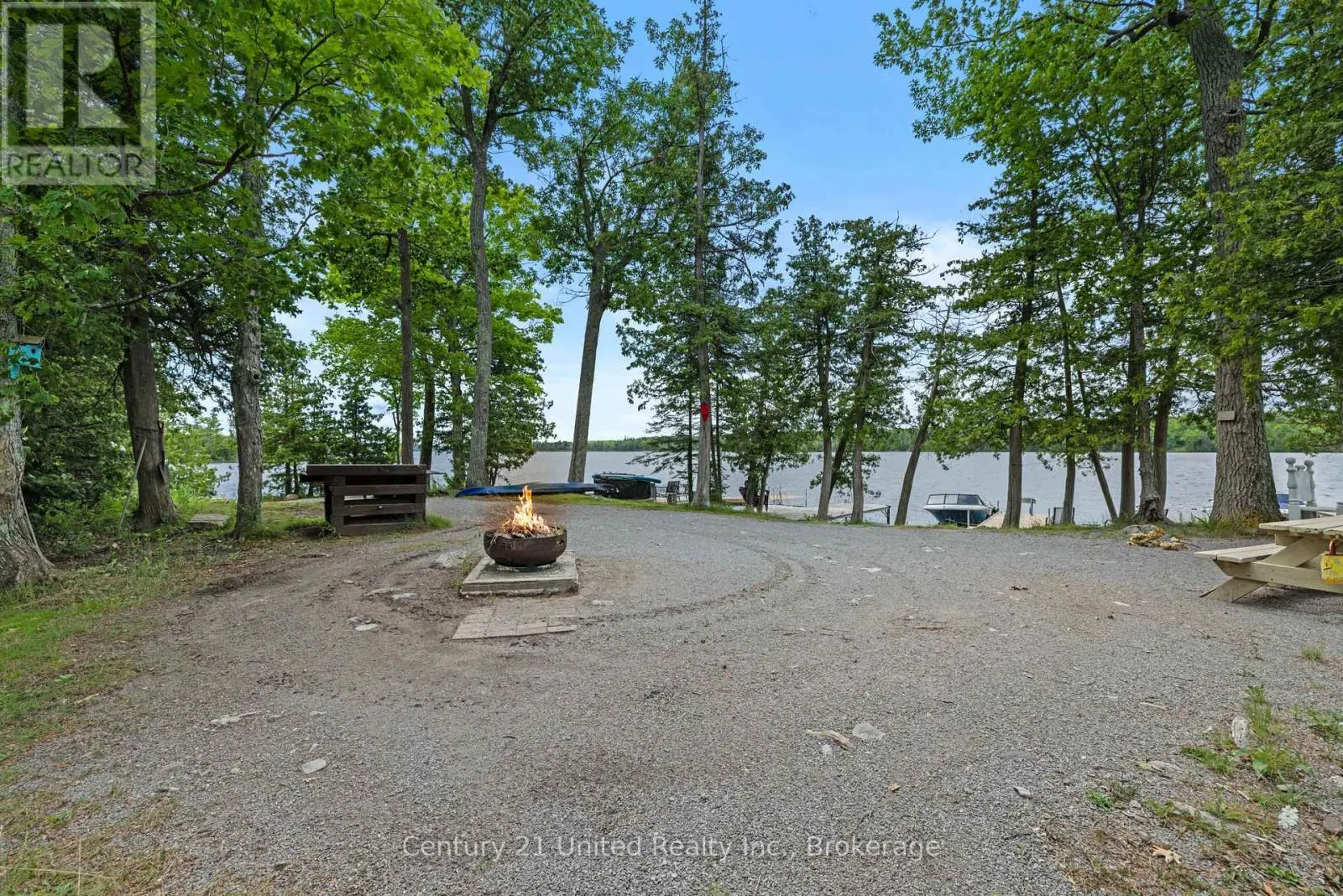 25 SUGARBUSH BOULEVARD