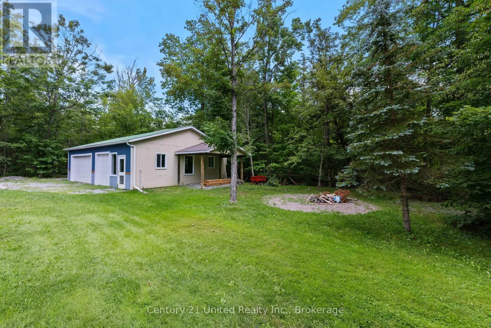25 SUGARBUSH BOULEVARD