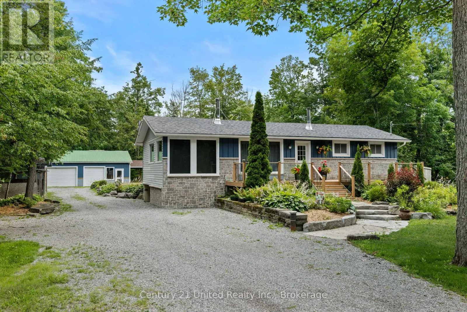25 SUGARBUSH BOULEVARD