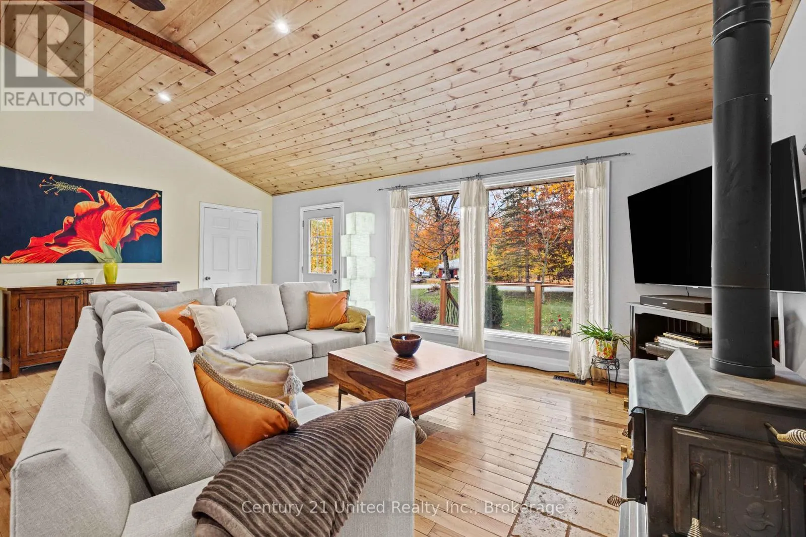 25 SUGARBUSH BOULEVARD