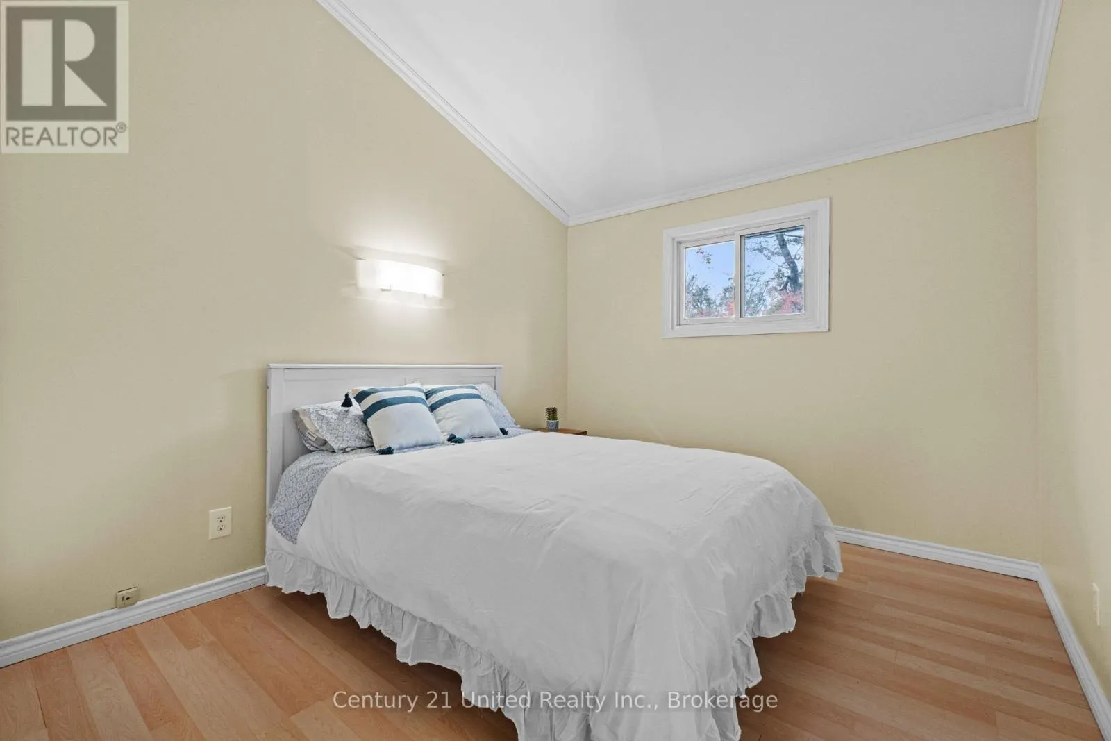 25 SUGARBUSH BOULEVARD