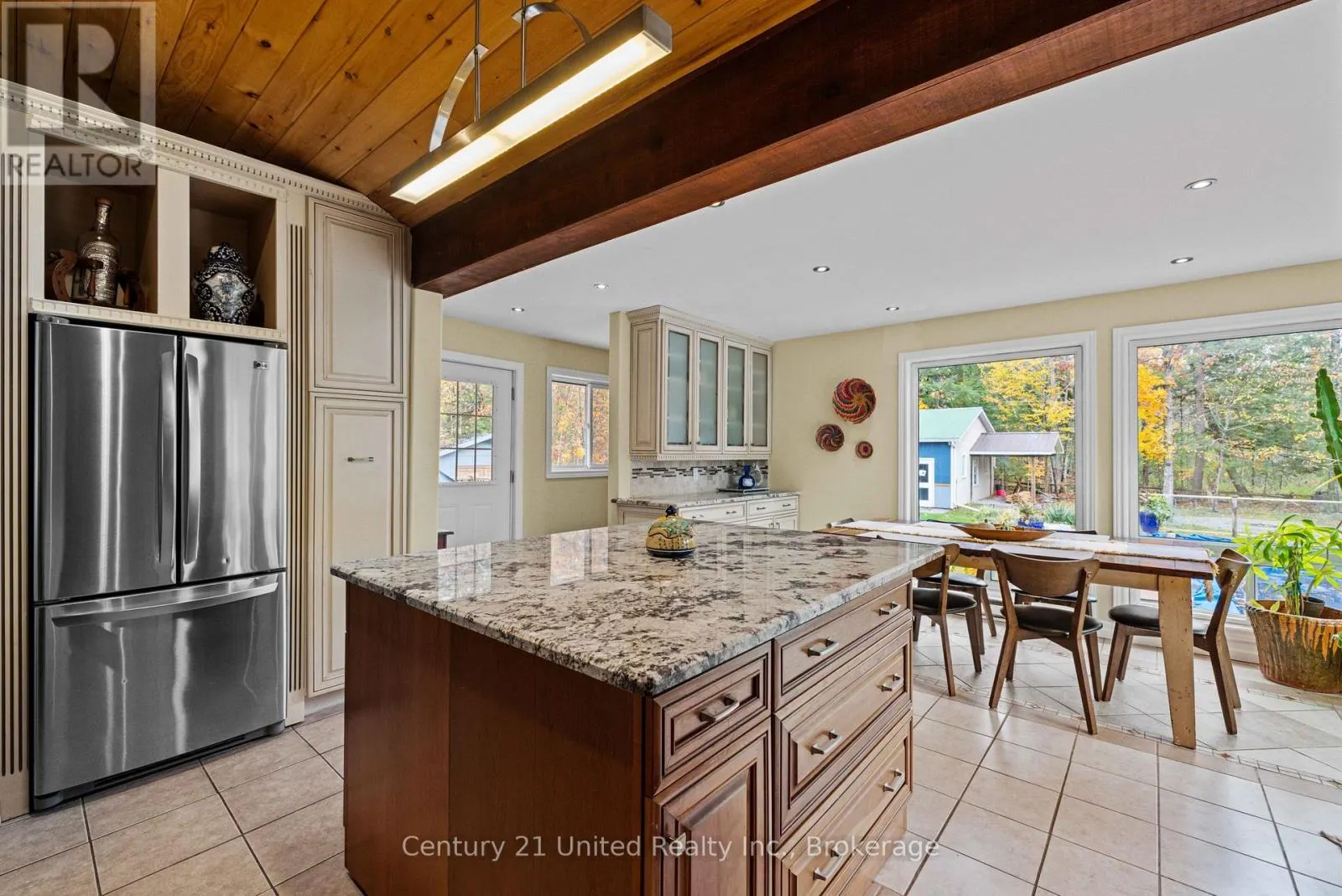 25 SUGARBUSH BOULEVARD