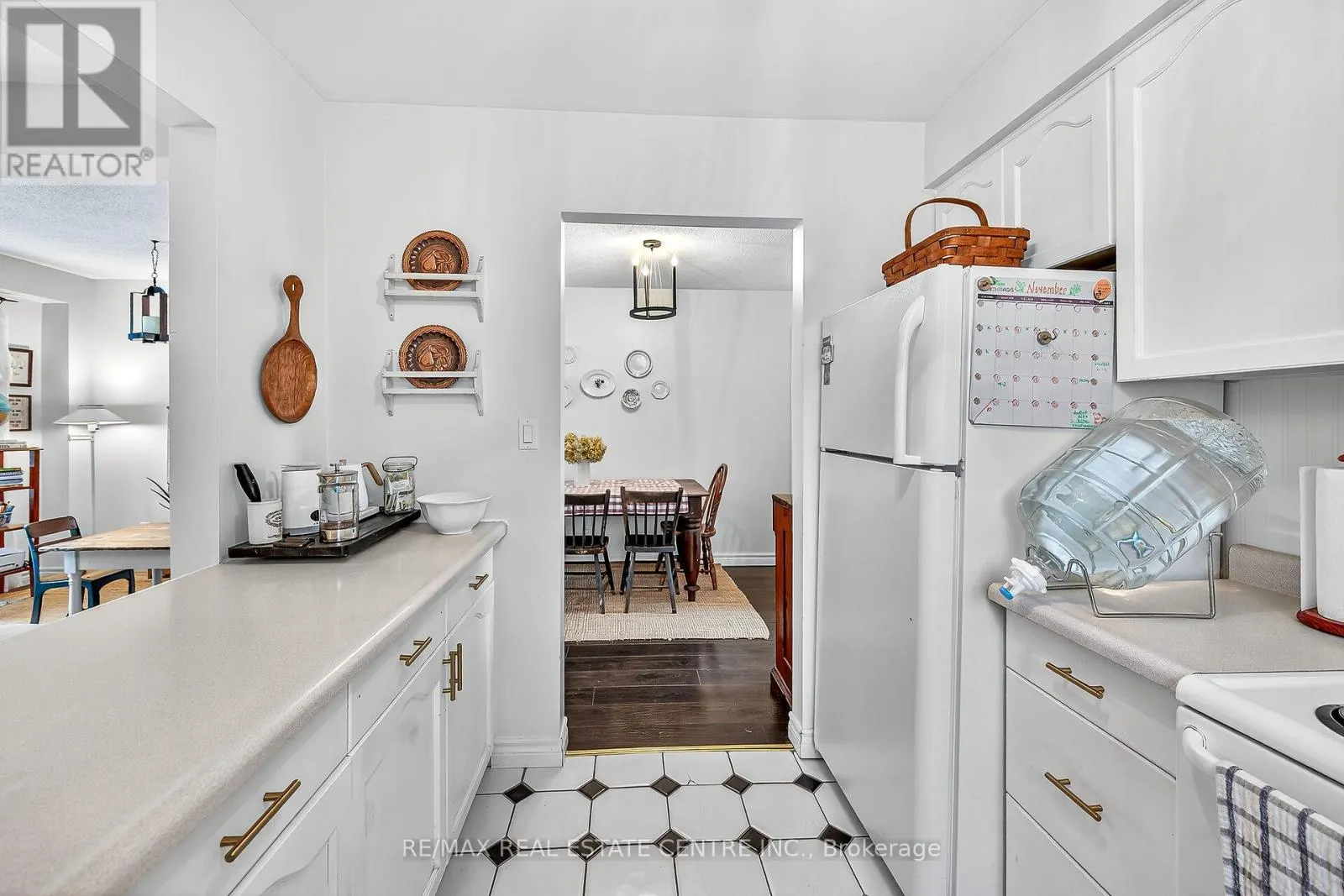 1 - 54 ARGYLE STREET S