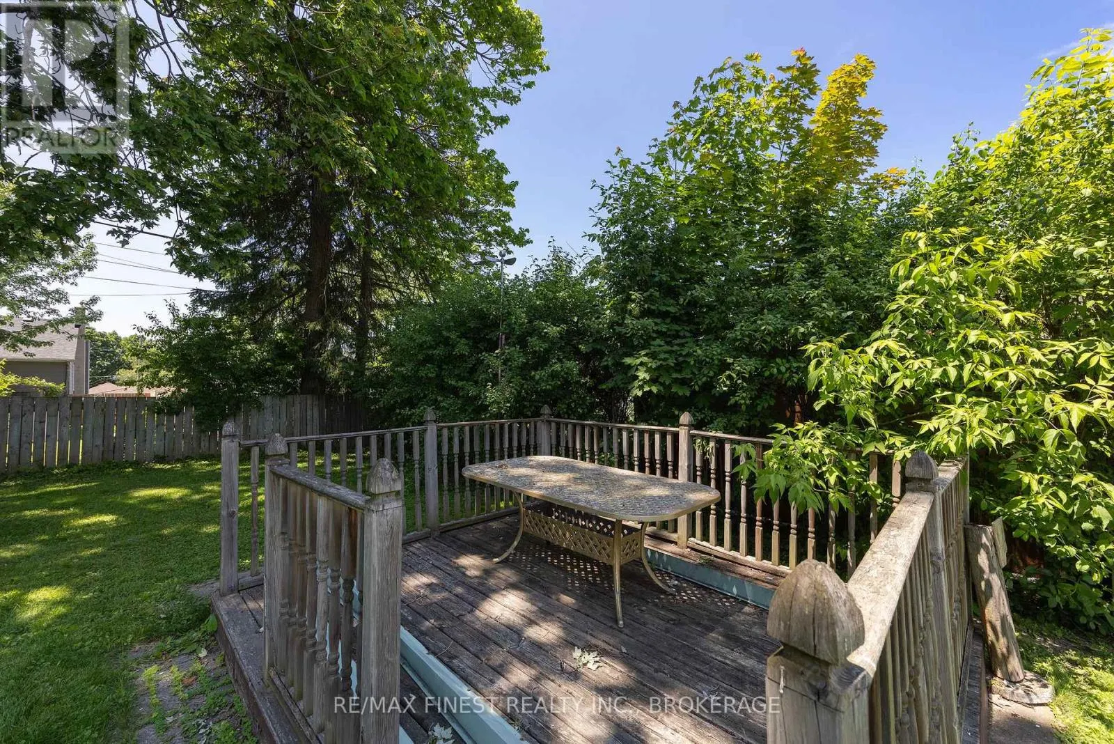 734 PORTSMOUTH AVENUE