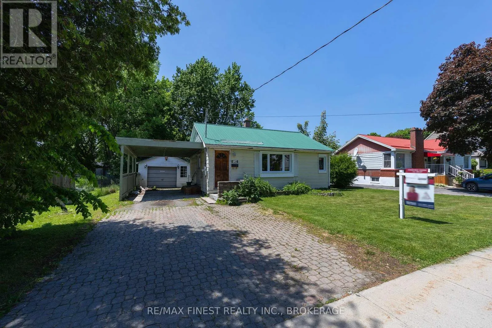 734 PORTSMOUTH AVENUE