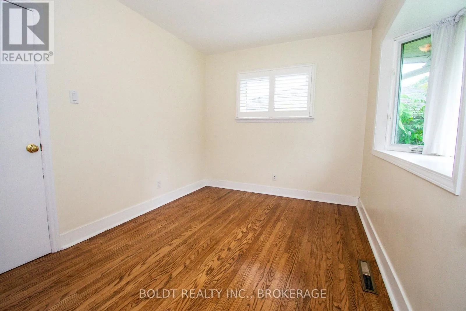 25 ELM RIDGE DRIVE