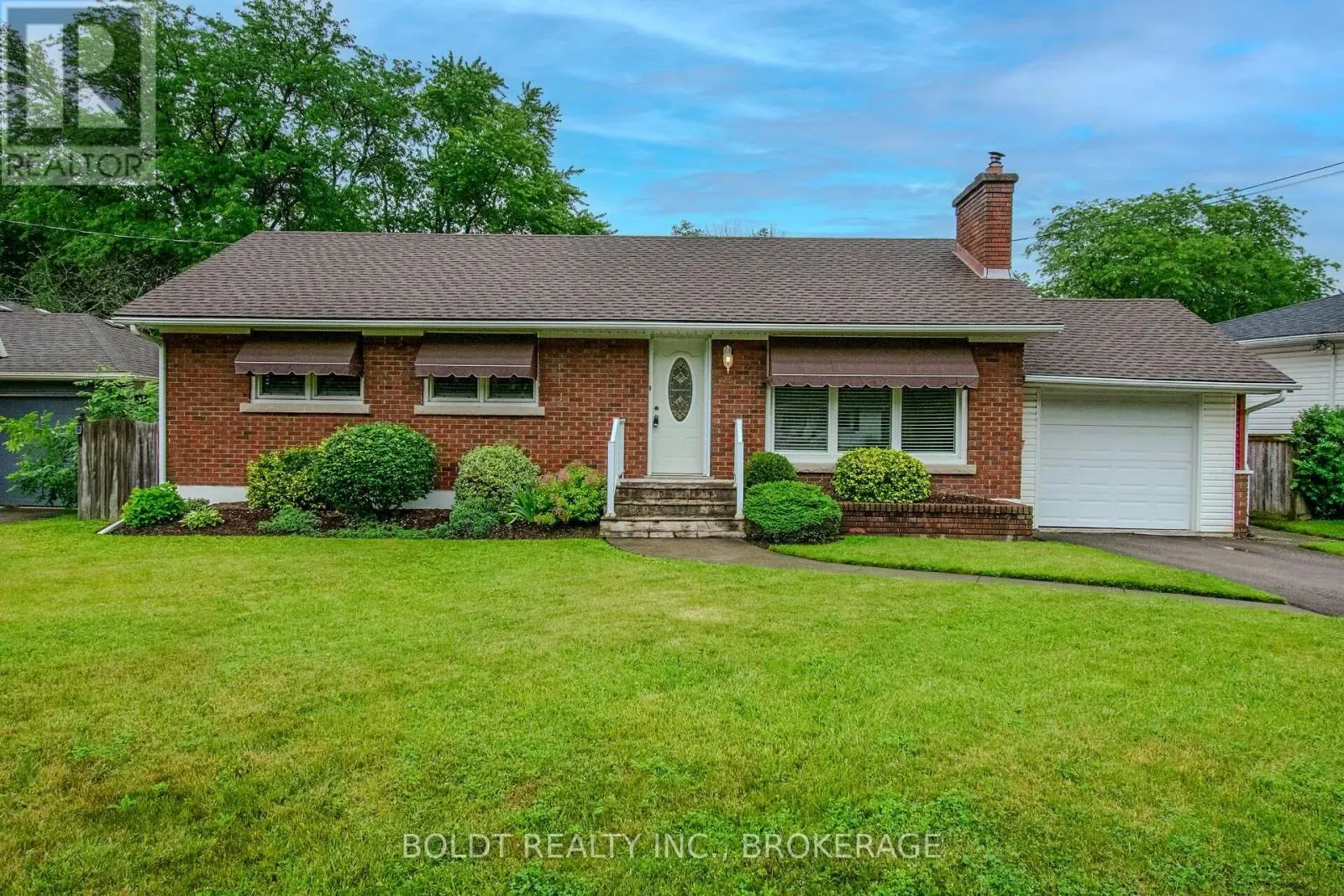 25 ELM RIDGE DRIVE