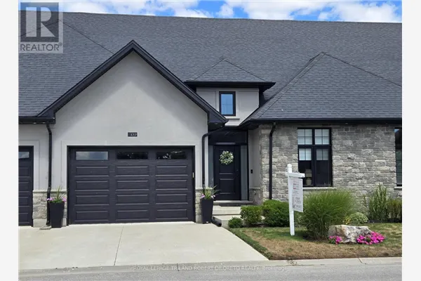 122 - 9861 GLENDON DRIVE #122