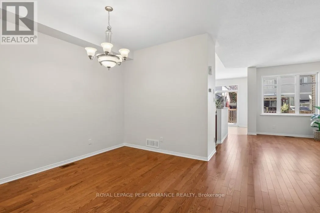 185 HORNCHURCH LANE