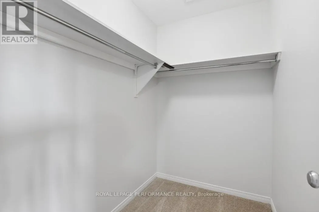 185 HORNCHURCH LANE