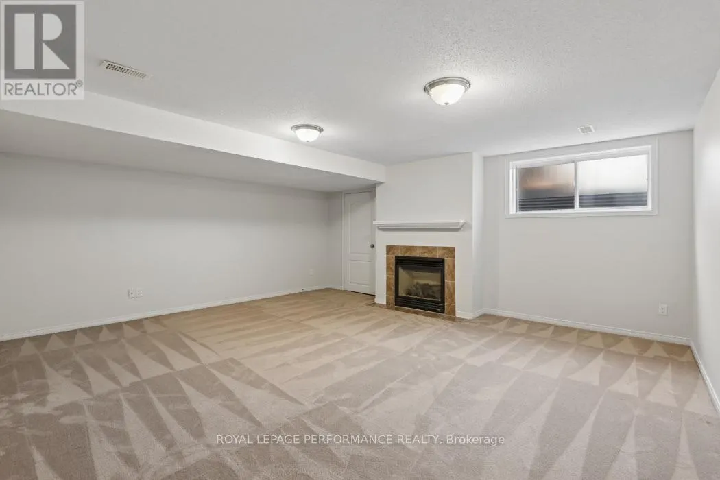 185 HORNCHURCH LANE