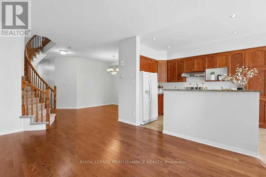 185 HORNCHURCH LANE