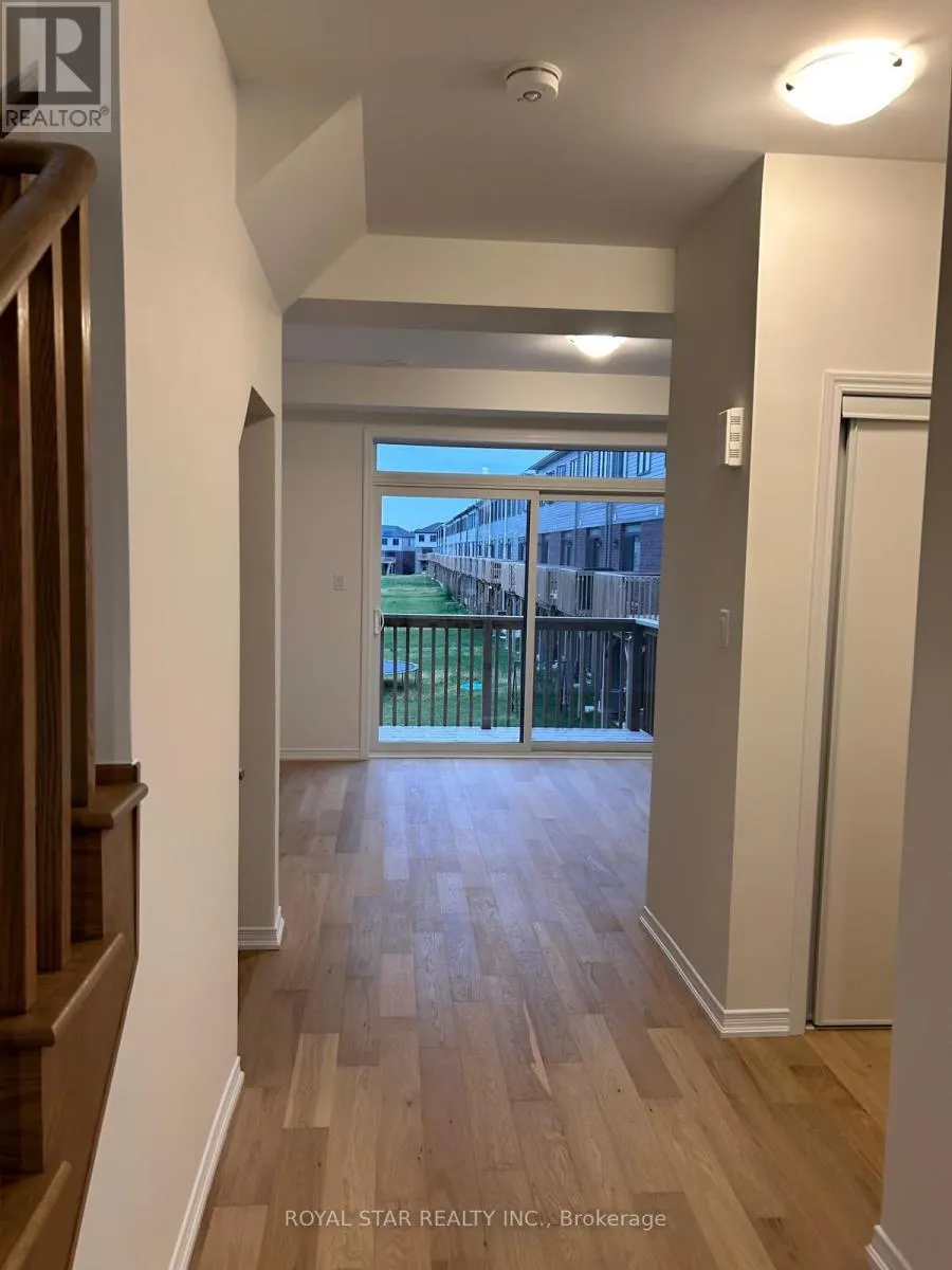 8 BASKETT STREET