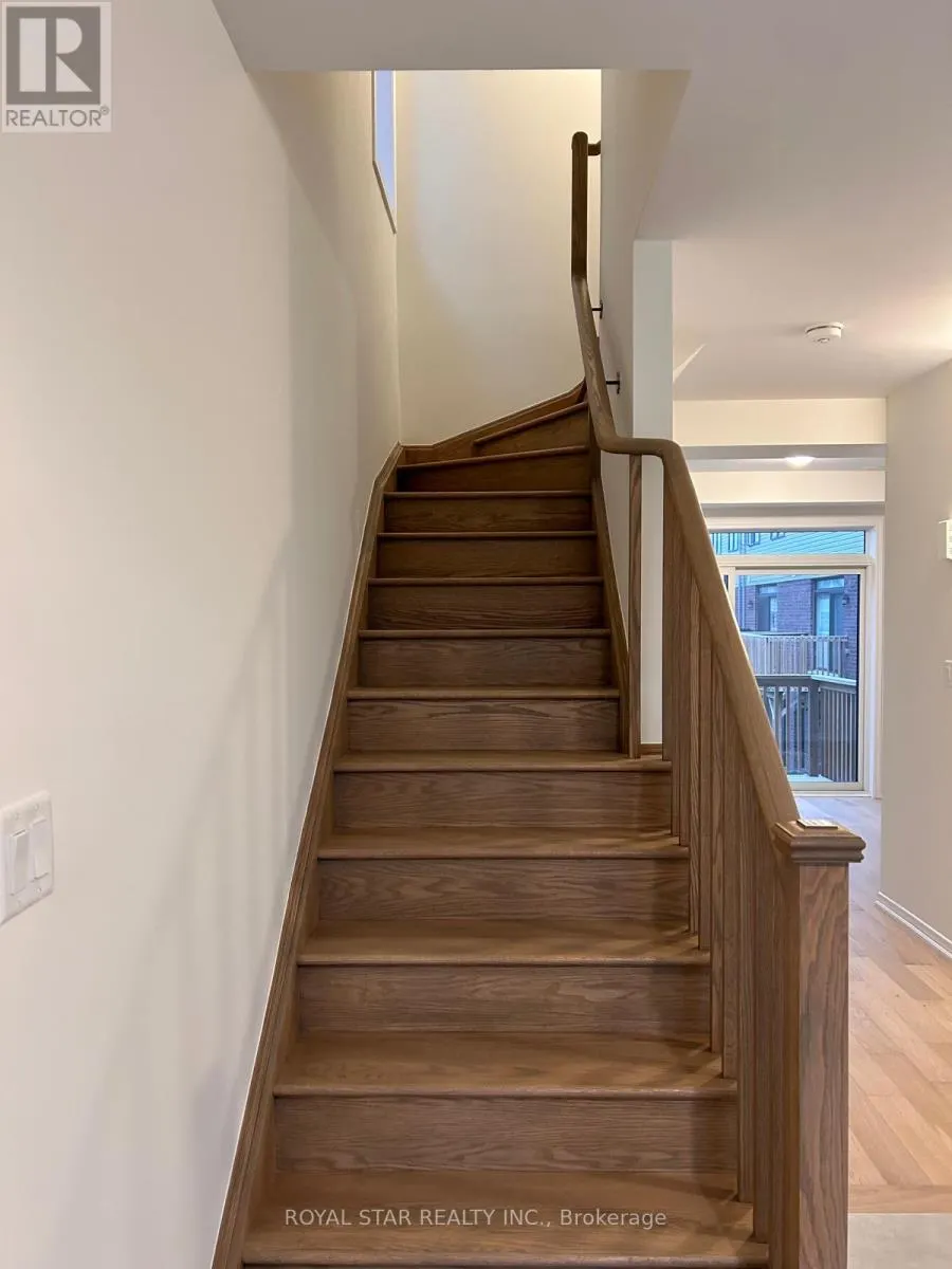 8 BASKETT STREET