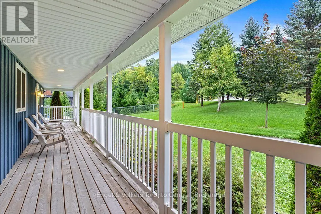 172 QUEENS BUSH DR DRIVE
