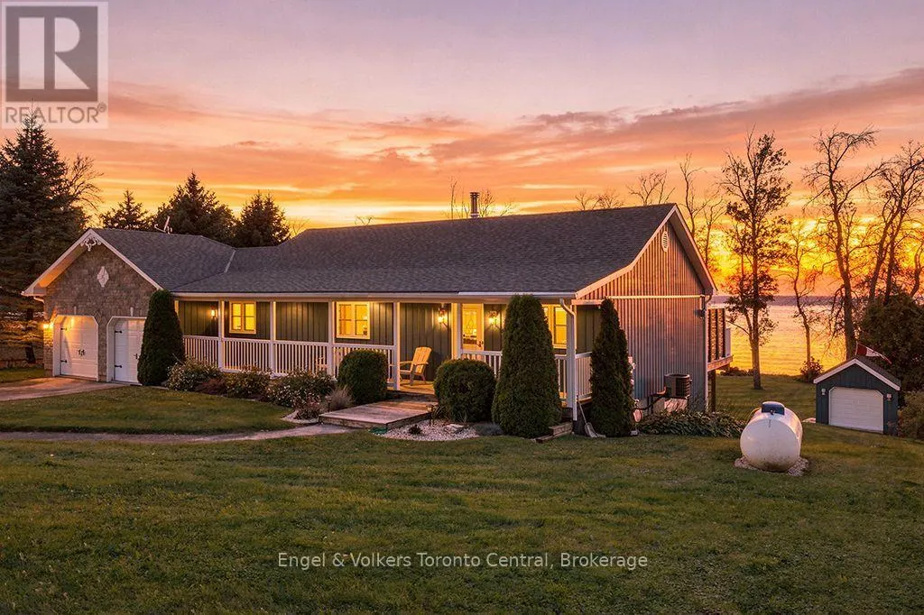 172 QUEENS BUSH DR DRIVE