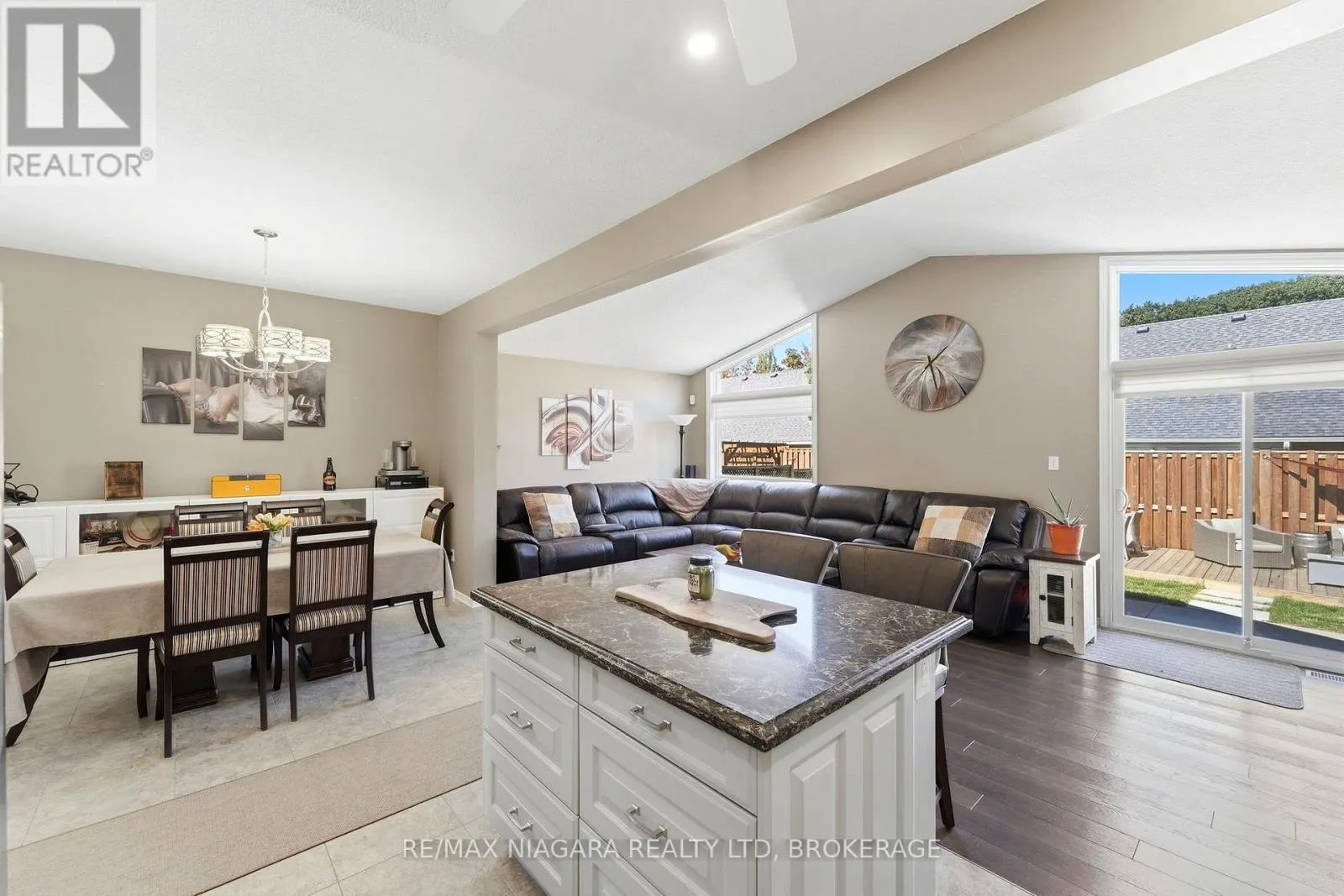 7441 TRINITY COURT