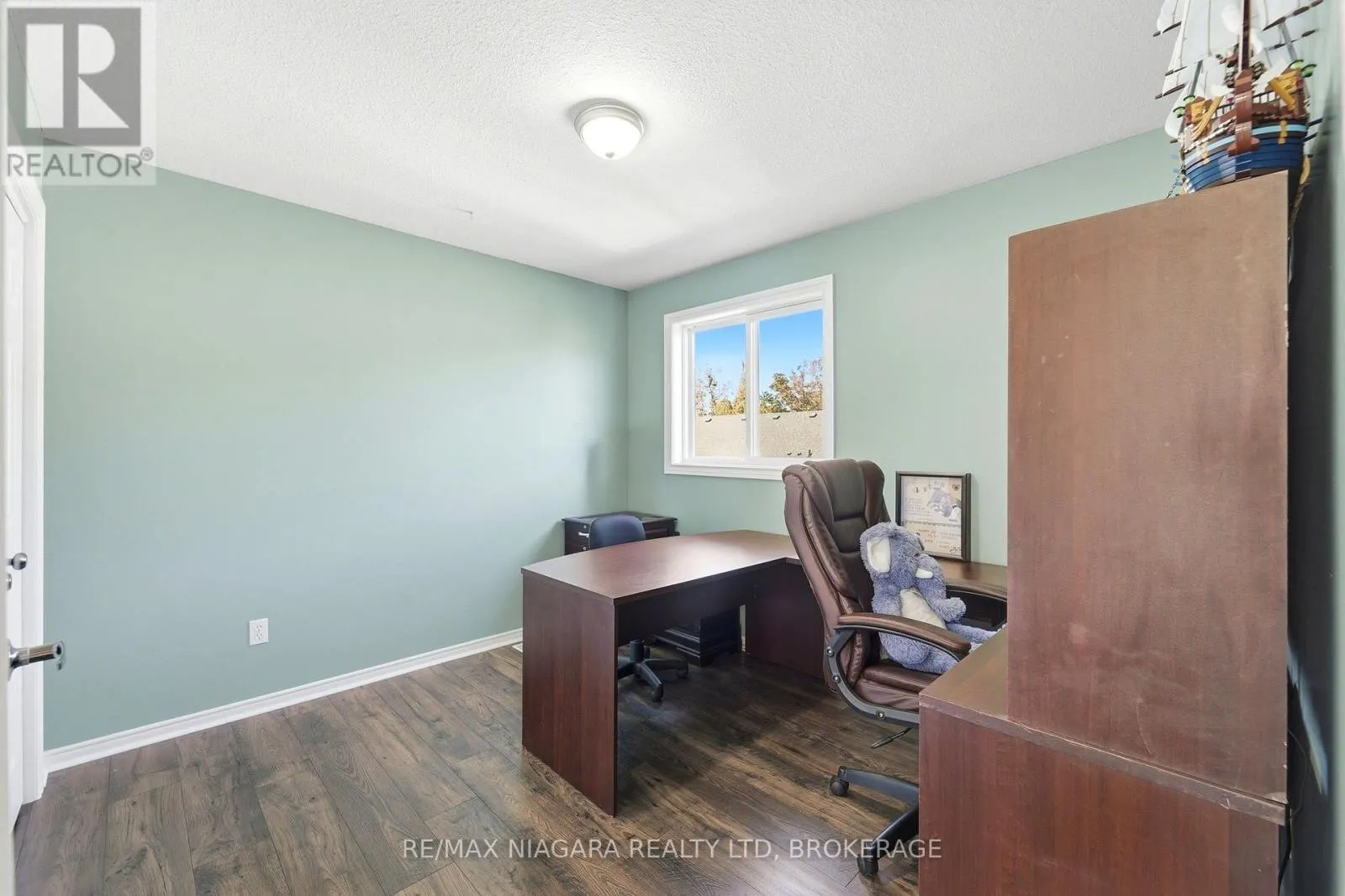 7441 TRINITY COURT