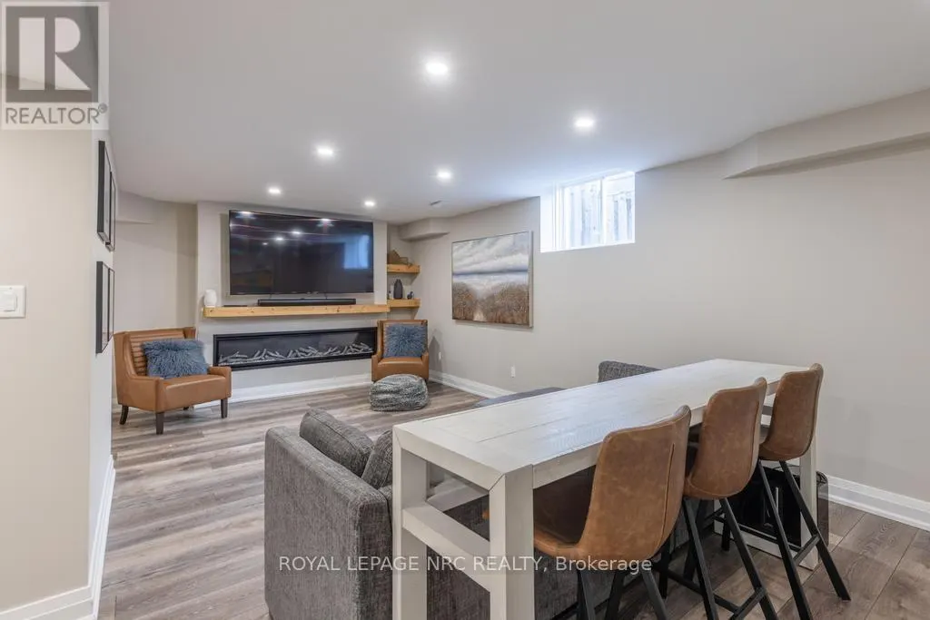 4050 BUSH CRESCENT