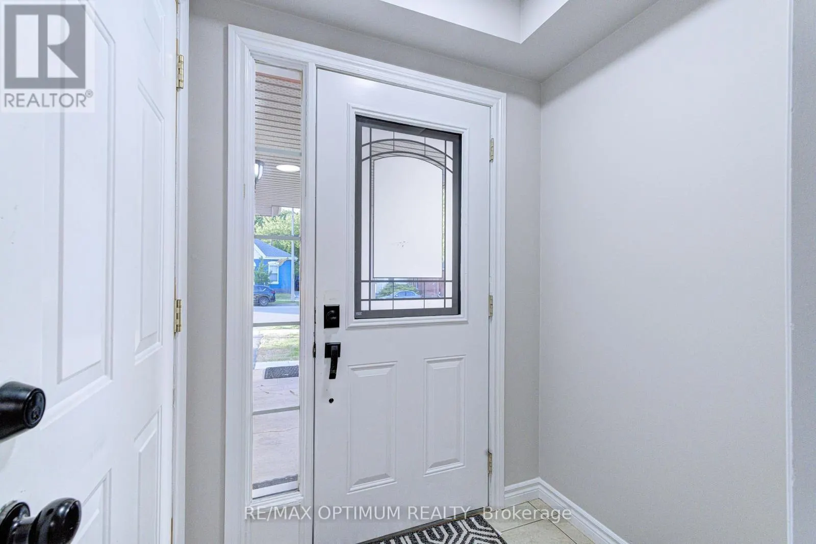345 DALHOUSIE STREET