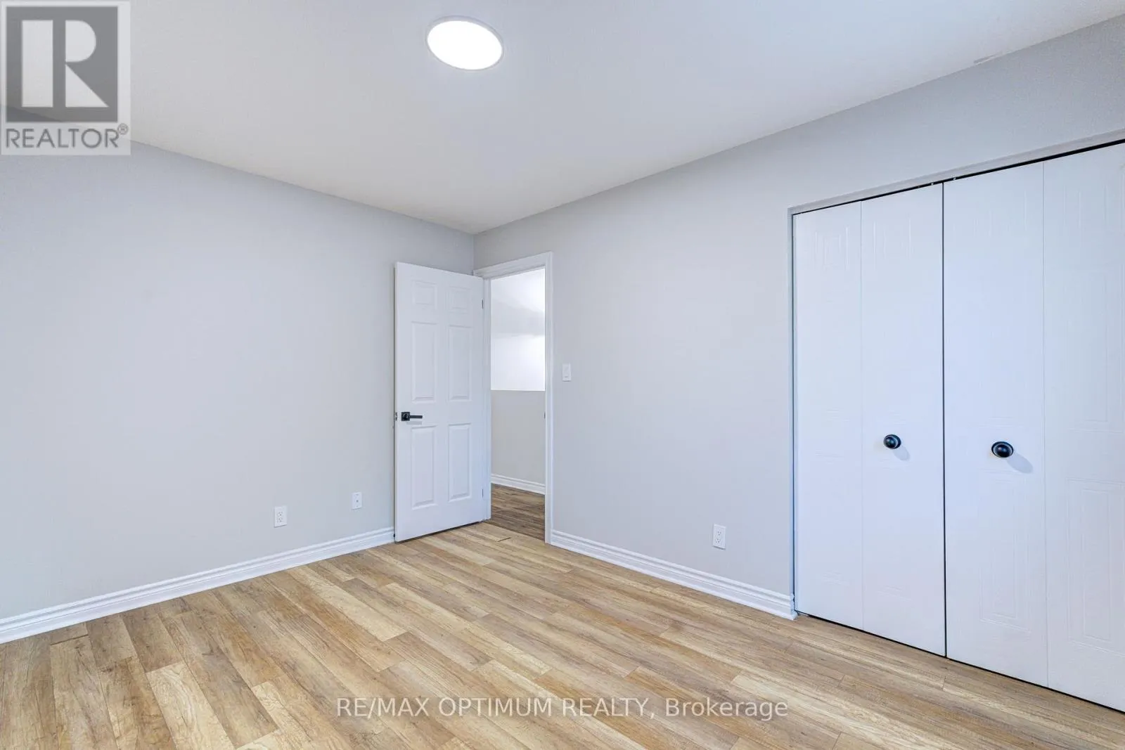345 DALHOUSIE STREET