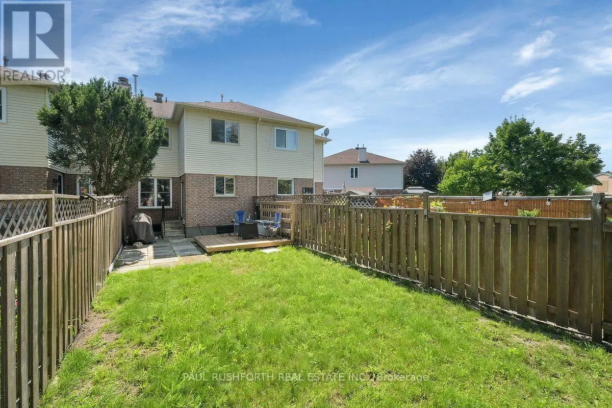 29 GRENADIER WAY