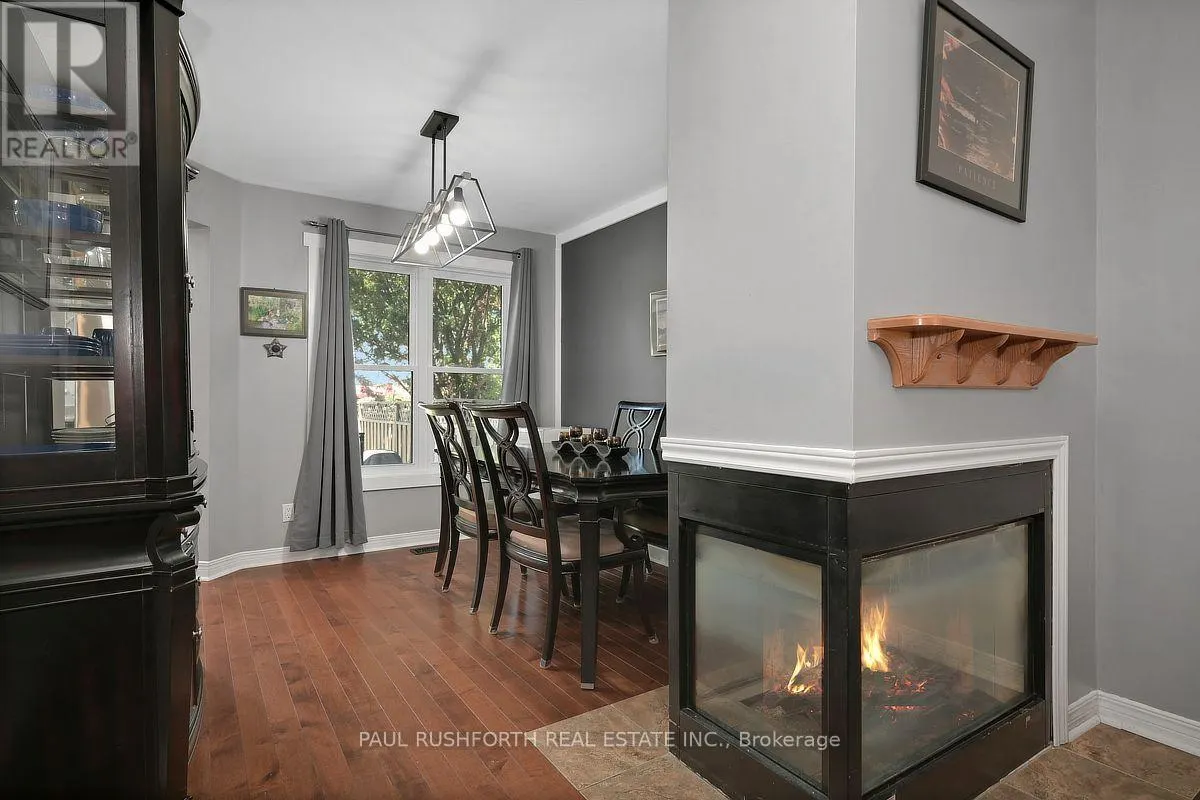 29 GRENADIER WAY