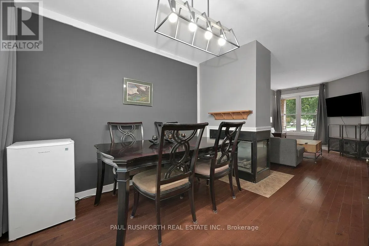 29 GRENADIER WAY