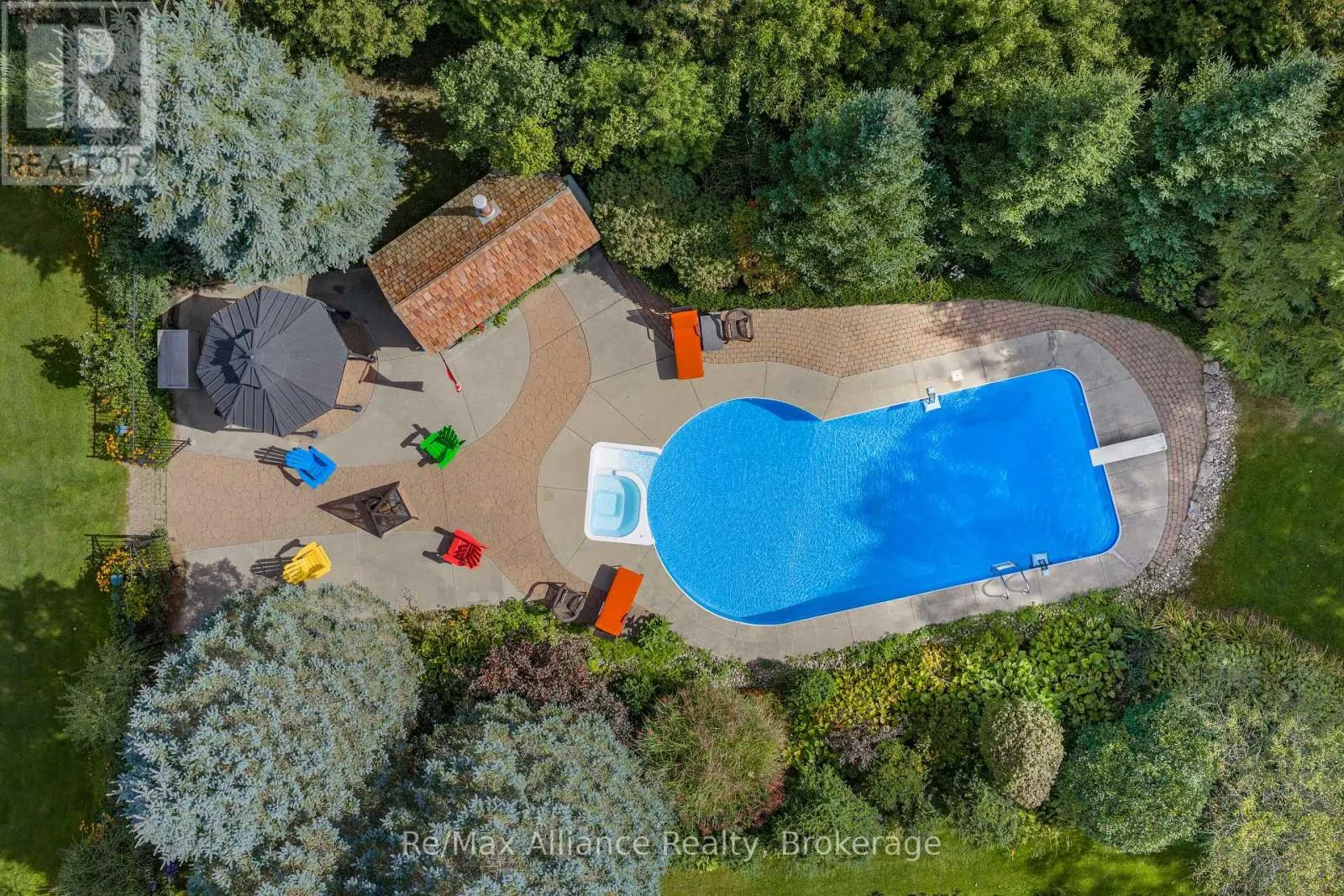 31 MEANDER CLOSE