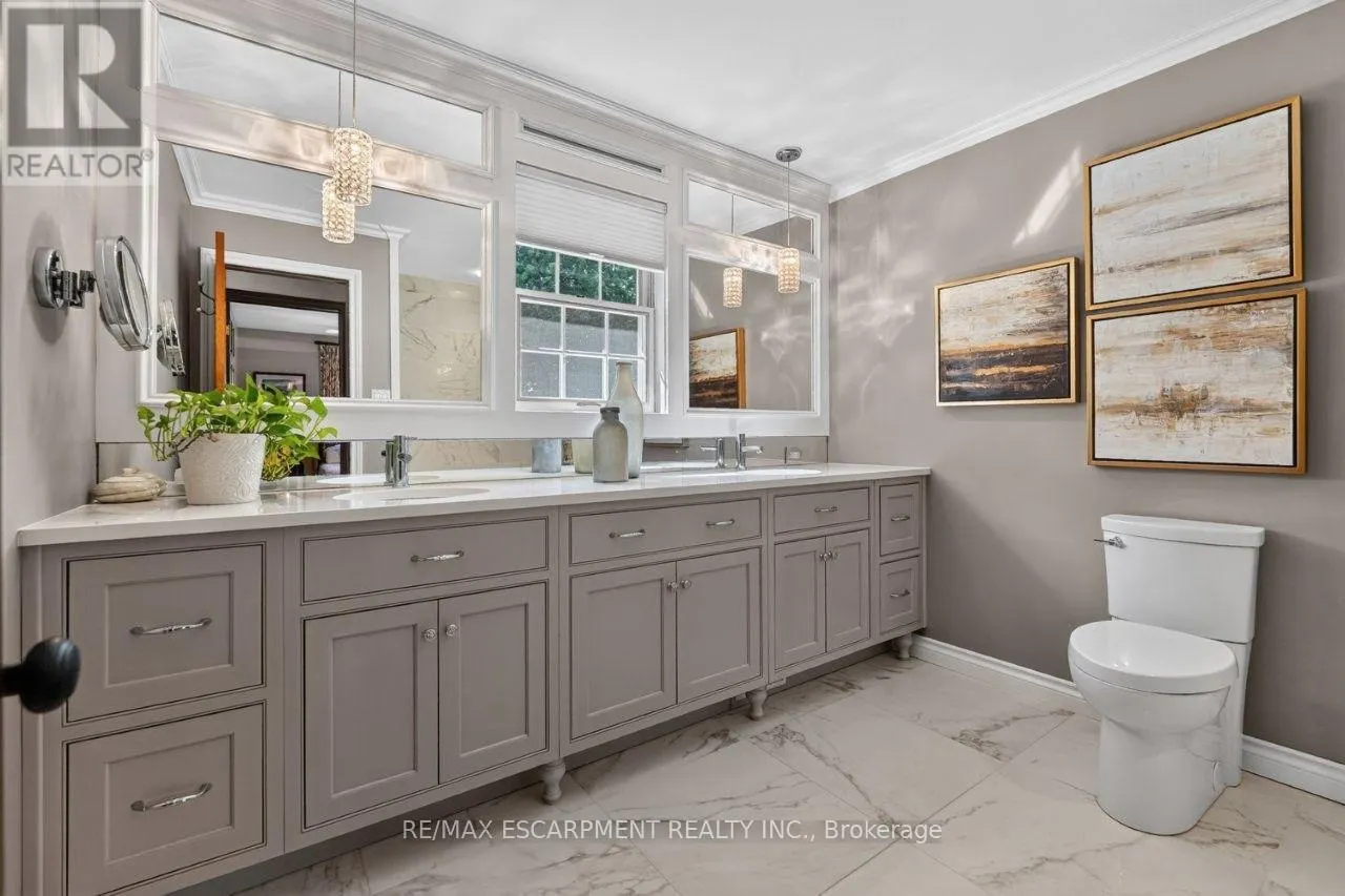 4272 VILLAGE PARK DRIVE