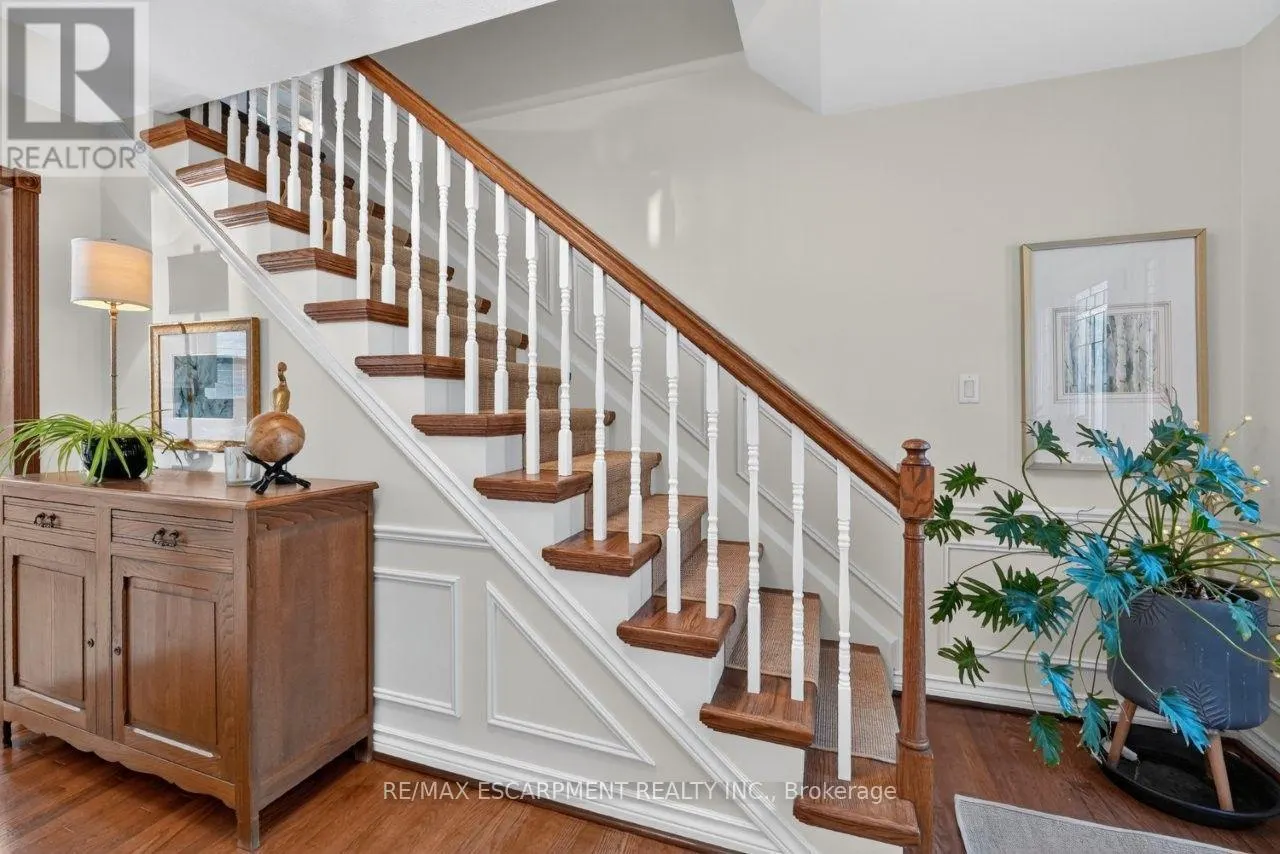4272 VILLAGE PARK DRIVE
