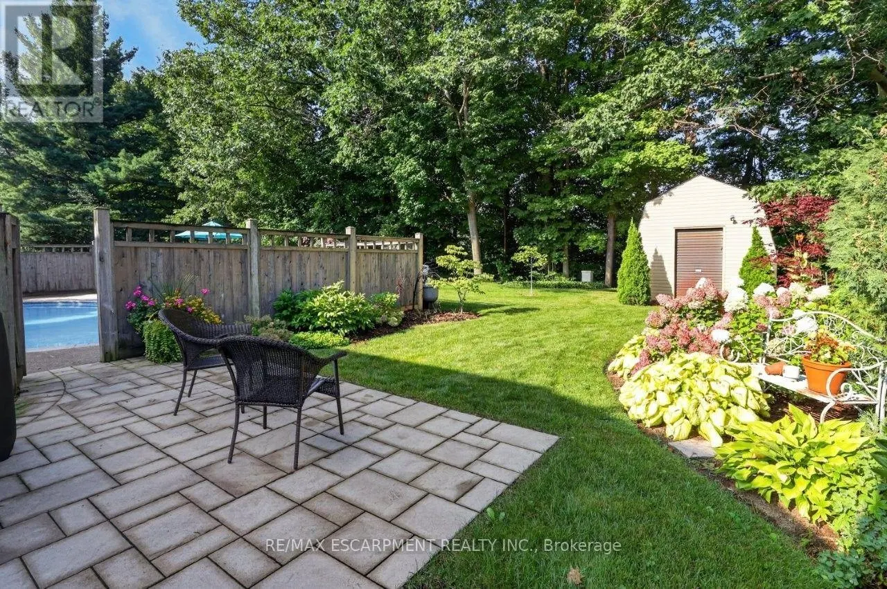 4272 VILLAGE PARK DRIVE