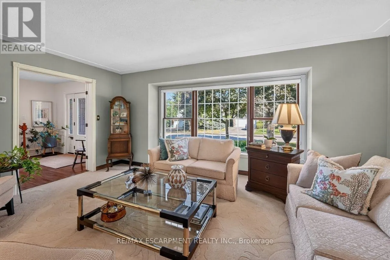 4272 VILLAGE PARK DRIVE