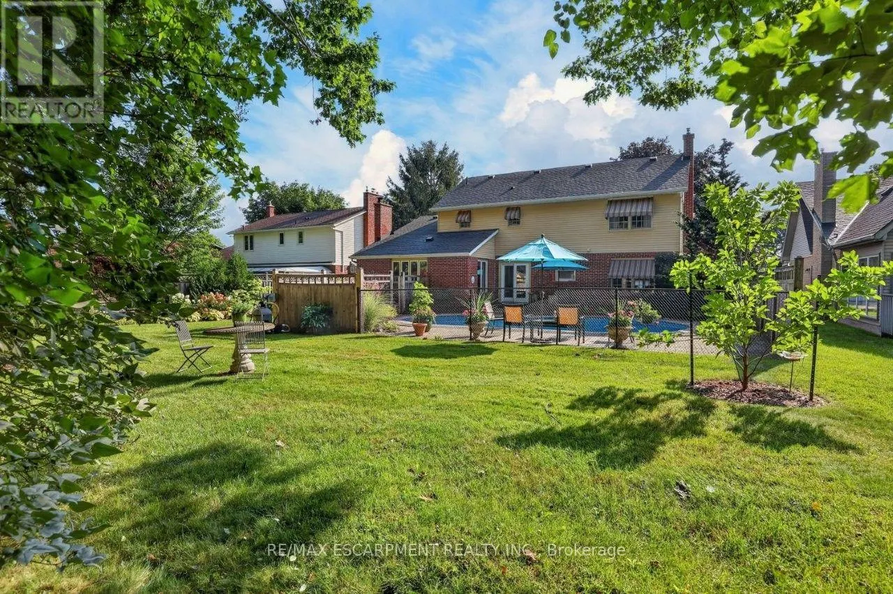4272 VILLAGE PARK DRIVE