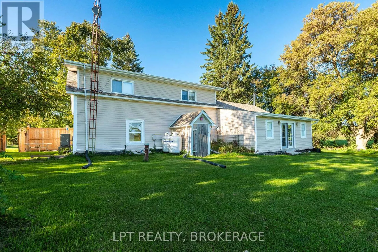 408 CHIPMUNK RIDGE ROAD