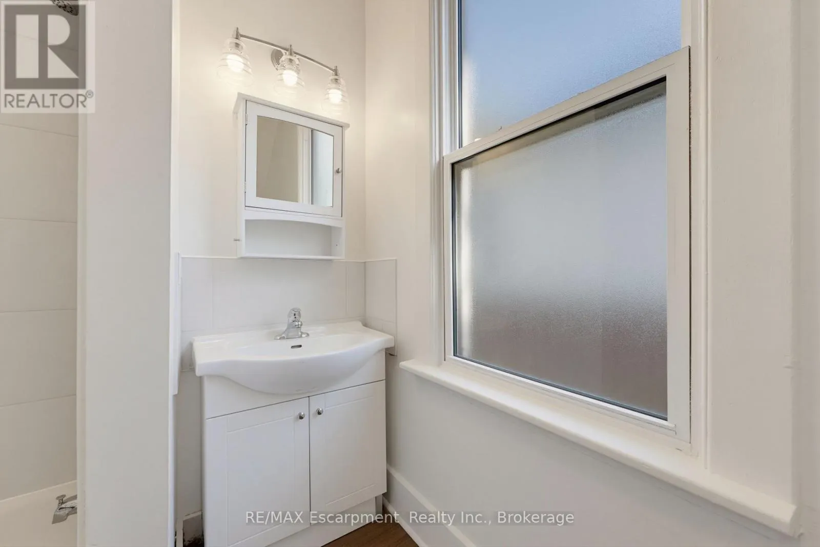 #1 - 11 CHARLES STREET ##1