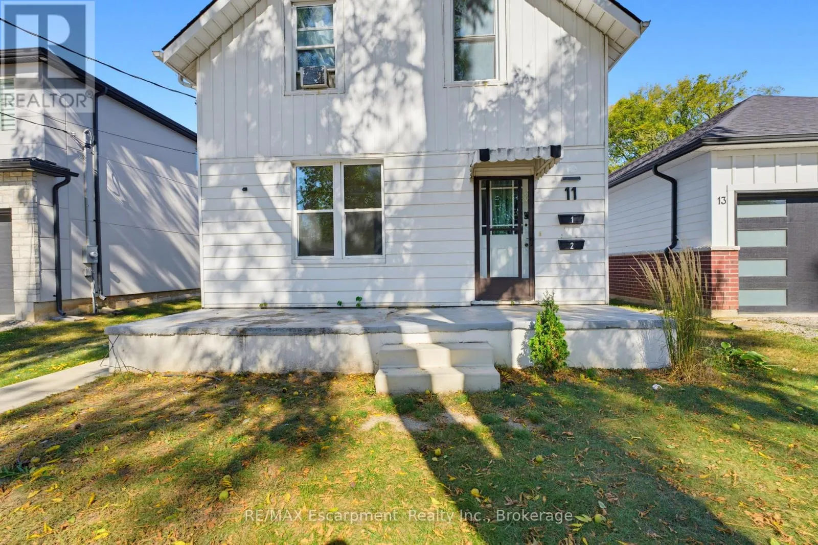 #1 - 11 CHARLES STREET ##1