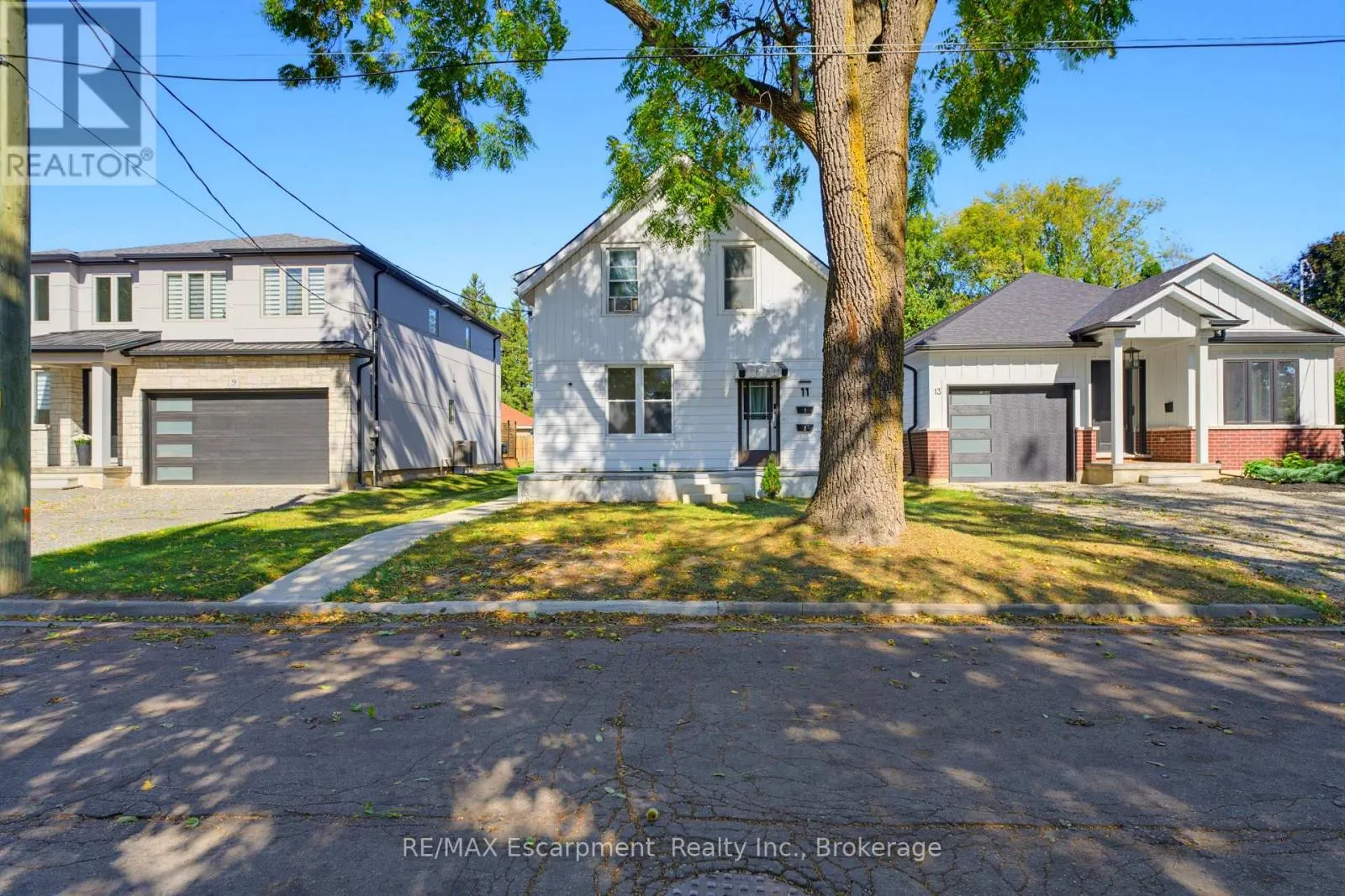 #1 - 11 CHARLES STREET ##1