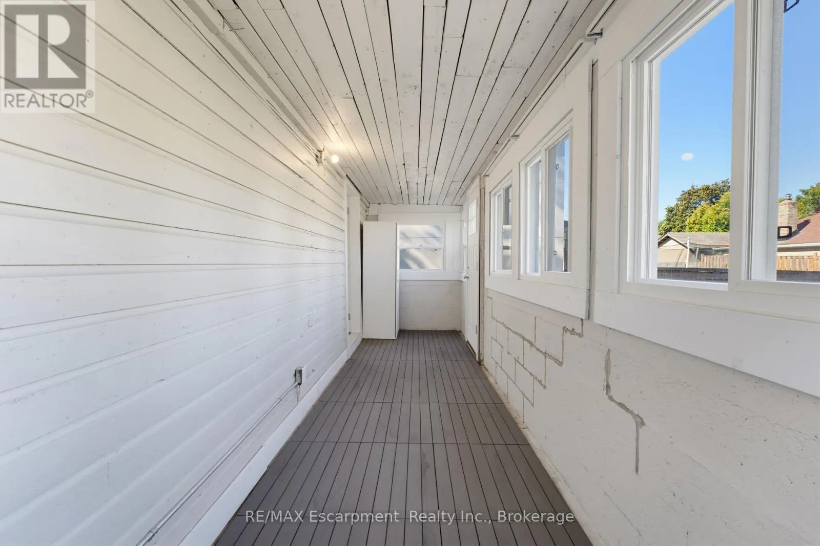 #1 - 11 CHARLES STREET ##1