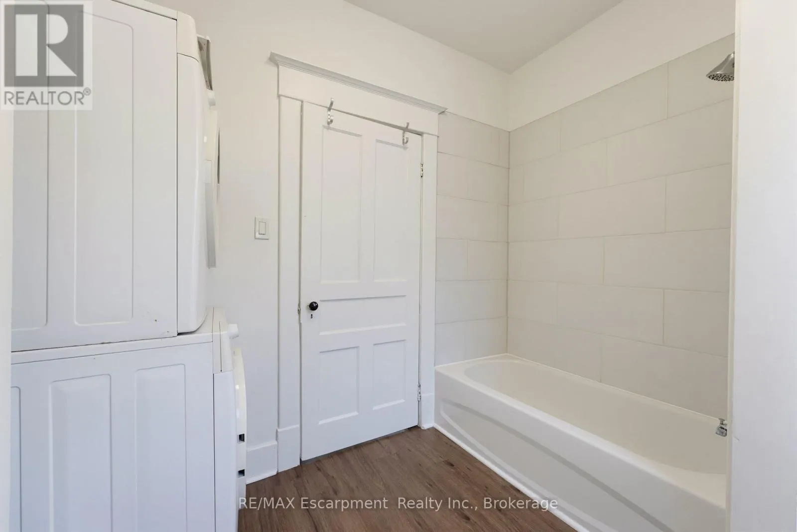 #1 - 11 CHARLES STREET ##1