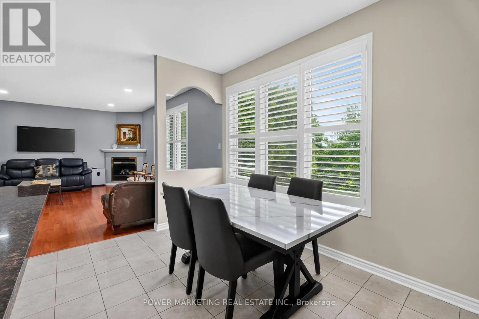 2165 BLUE WILLOW CRESCENT