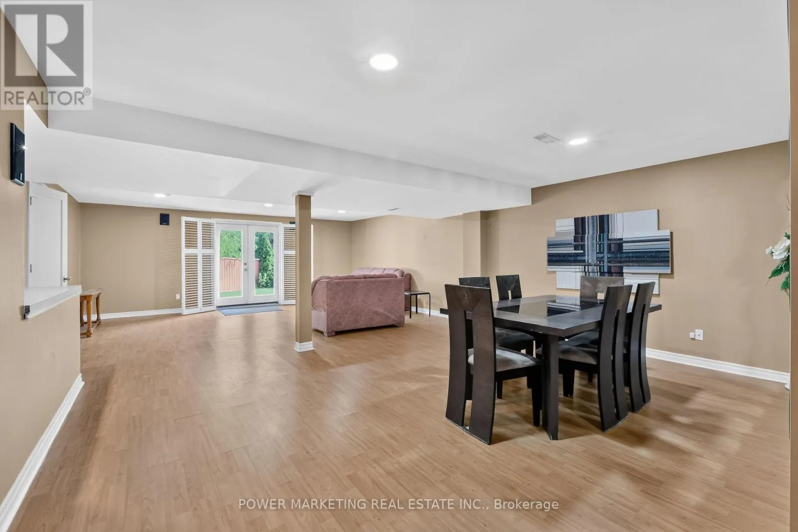2165 BLUE WILLOW CRESCENT