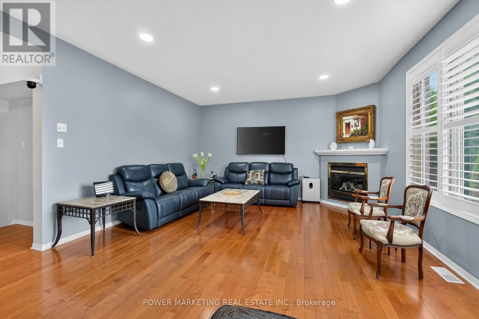 2165 BLUE WILLOW CRESCENT