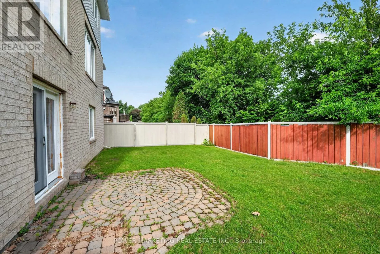 2165 BLUE WILLOW CRESCENT