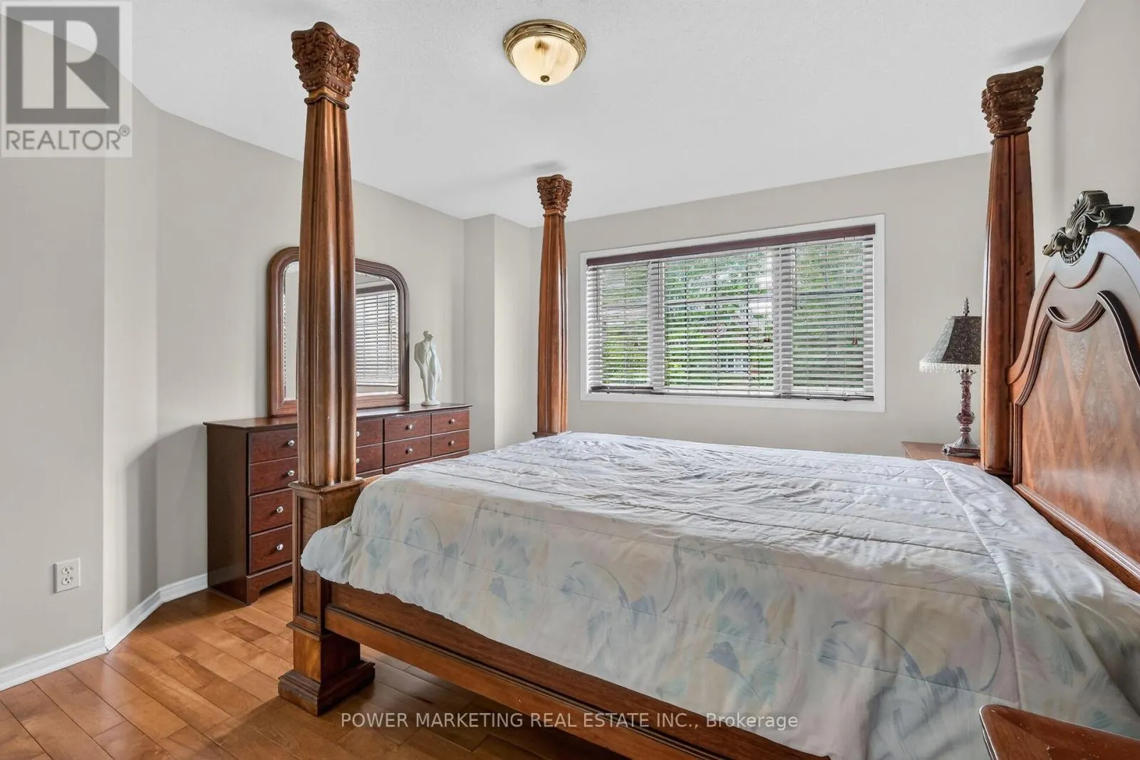 2165 BLUE WILLOW CRESCENT