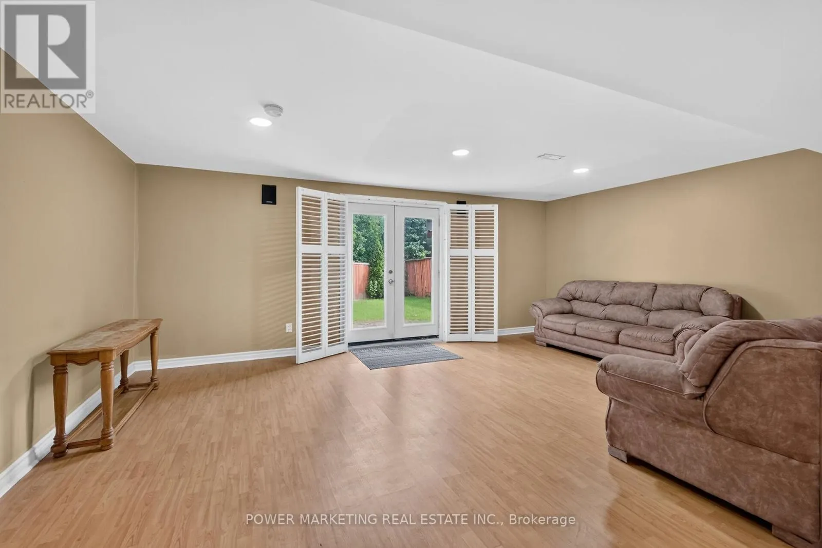 2165 BLUE WILLOW CRESCENT