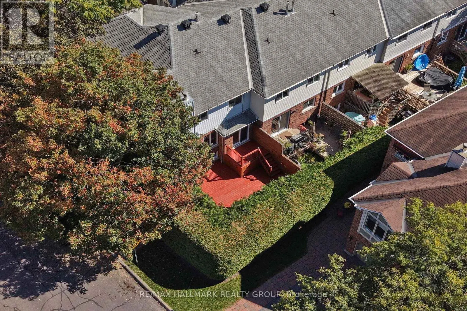 57 ASHPARK CRESCENT